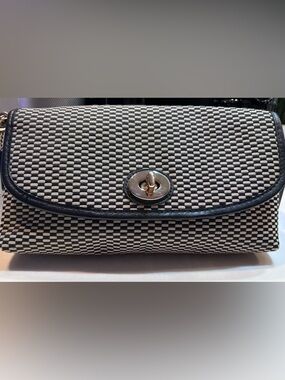 Coach Checkered Jacquard Large Turnlock Wristlet Wallet Clutch Bag NWT